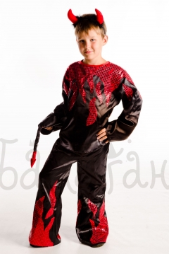 Little devil Halloween costume for little boy