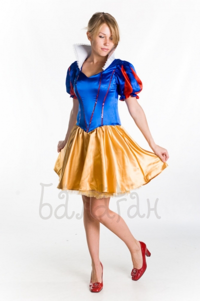 Snow White and the seven dwarfs Disney style costume for woman