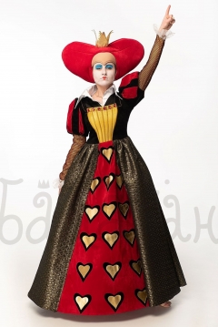  Red queen costume